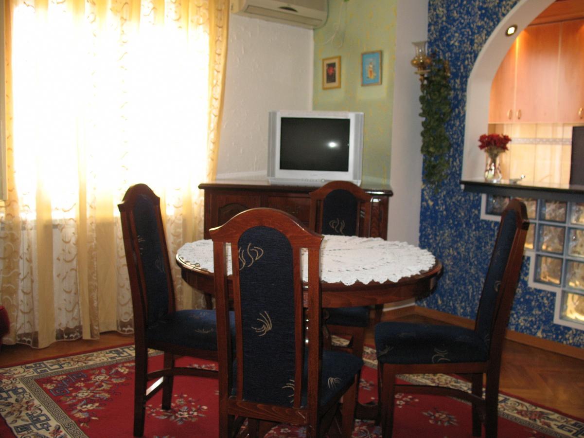 Appartamento Garden Belgrado Esterno foto