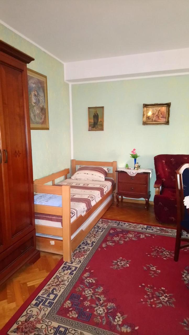 Appartamento Garden Belgrado Esterno foto